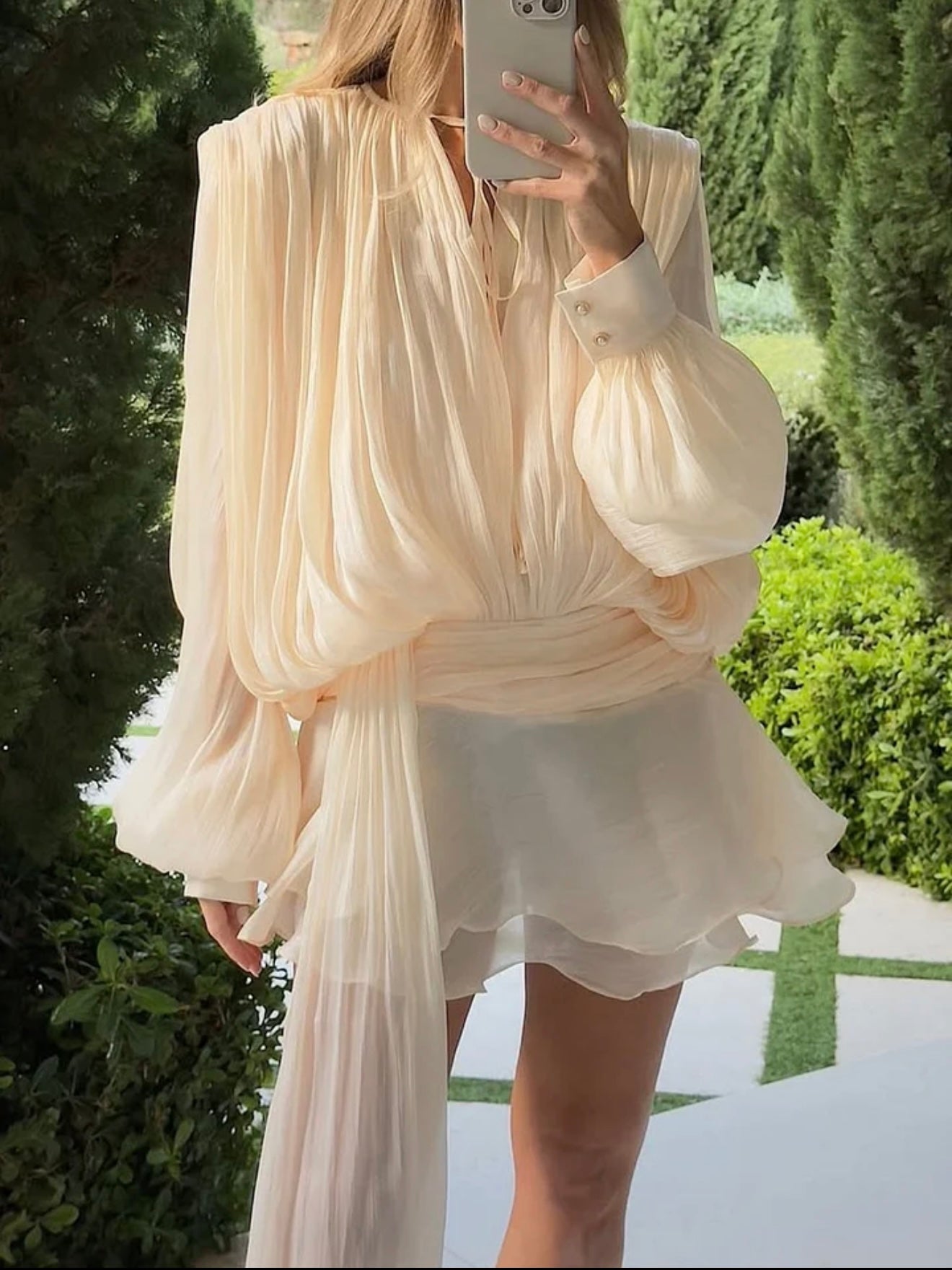 Die besten Sommerkleider 2026 für Damen – Diese Styles machen dich sofort elegant